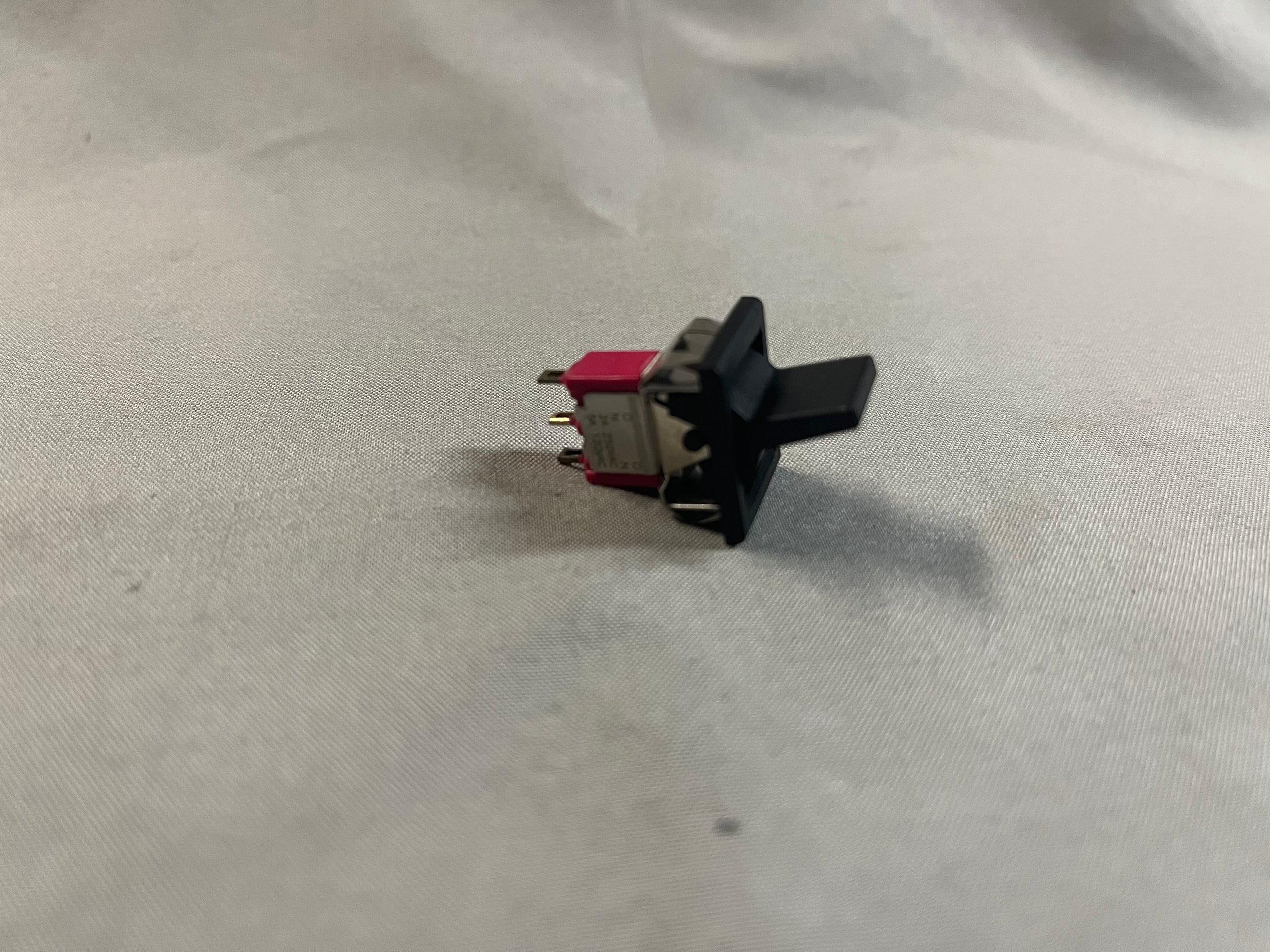 Numbering onoff switch 38052 Pierceusa LLC